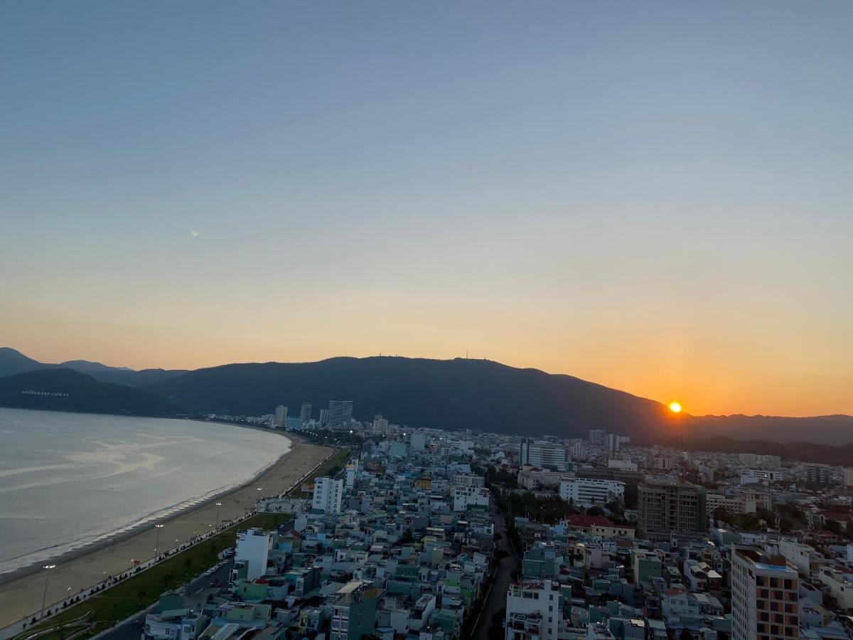Tms - Pullman Luxury Outlet - High Floor Beach View Bed & Breakfast Quy Nhon Dış mekan fotoğraf